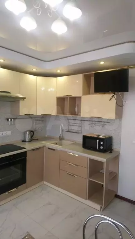 2-к. квартира, 65 м, 8/28 эт. - Фото 1