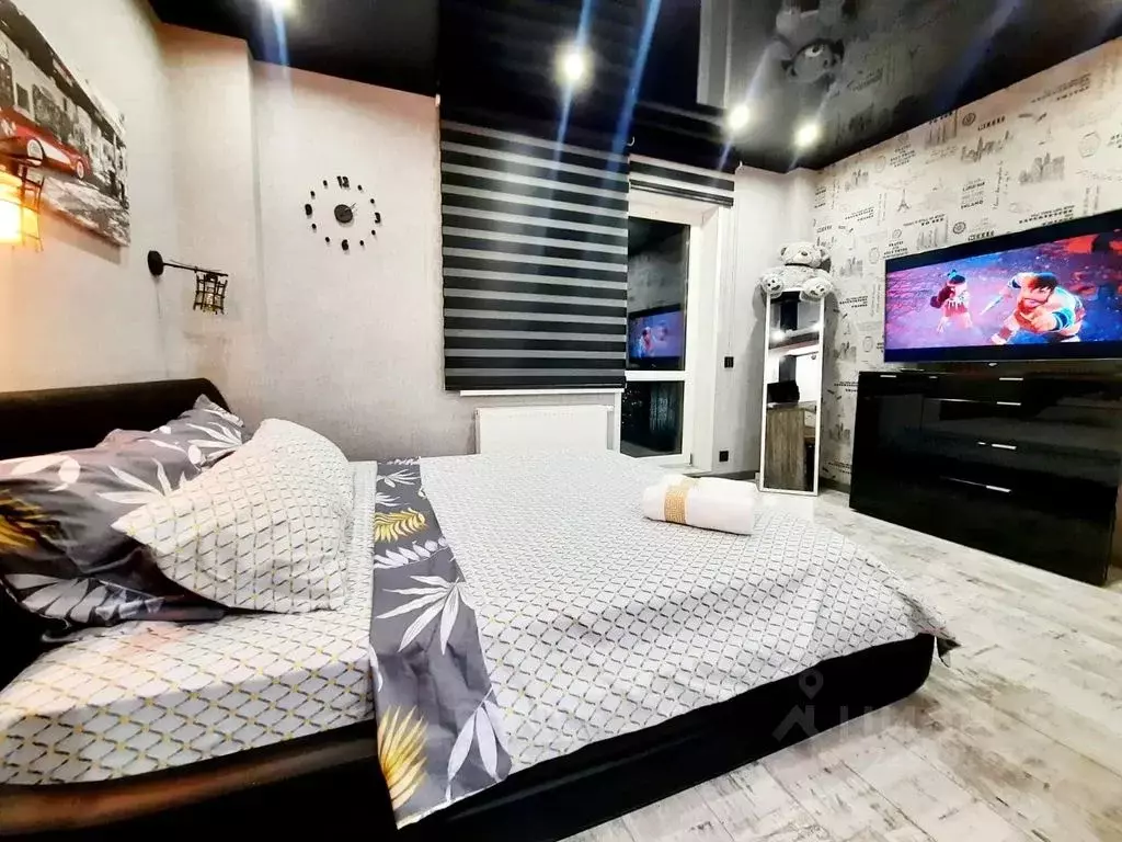 Студия Тюменская область, Тюмень ул. Федюнинского, 64к2 (28.0 м) - Фото 2