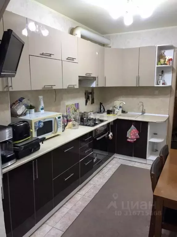 3-к кв. Ставропольский край, Ставрополь ул. Чехова, 33 (69.0 м) - Фото 0