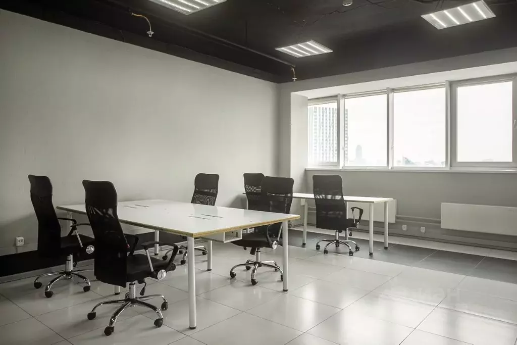 Офис в Свердловская область, Екатеринбург ул. Московская, 195 (47 м) - Фото 1