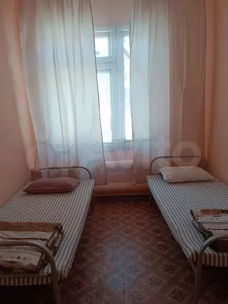 Комната 16м, 1/3эт. - Фото 0