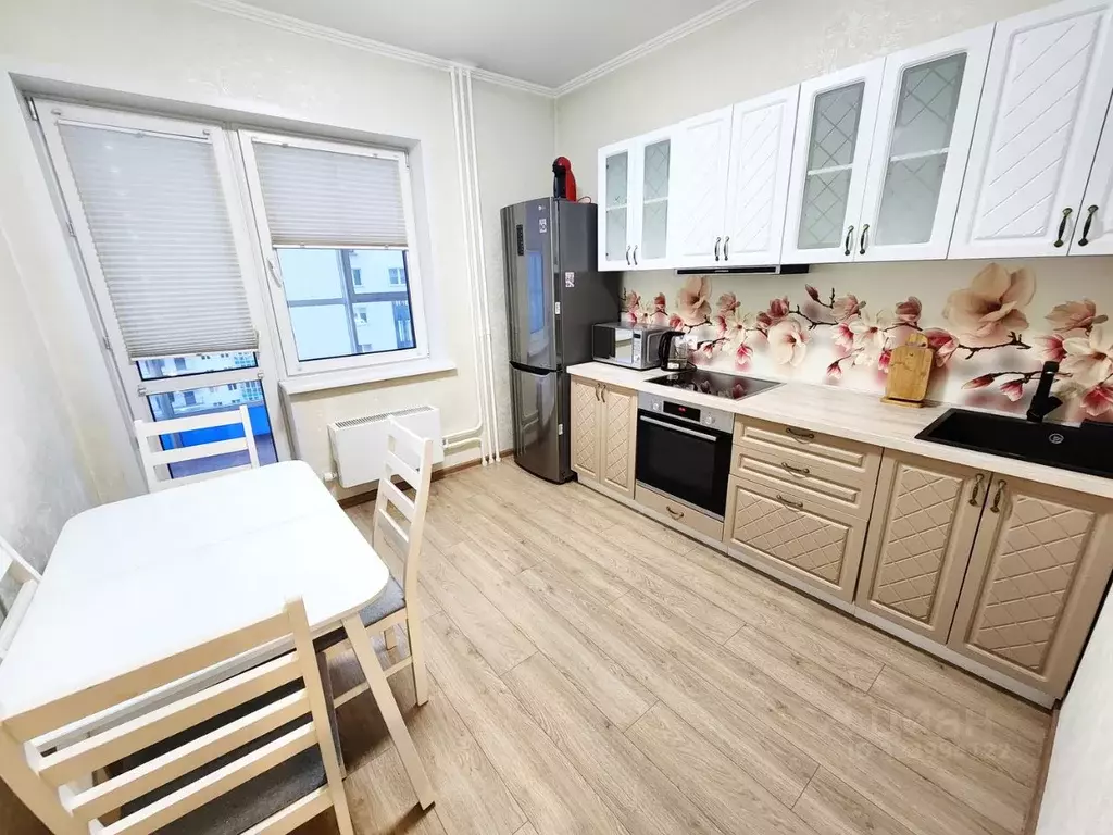 1-к кв. Красноярский край, Красноярск наб. Ярыгинская, 13 (38.0 м) - Фото 1