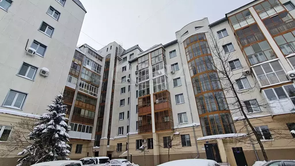 6-к кв. Тюменская область, Тюмень ул. Республики, 171к2 (251.8 м) - Фото 1