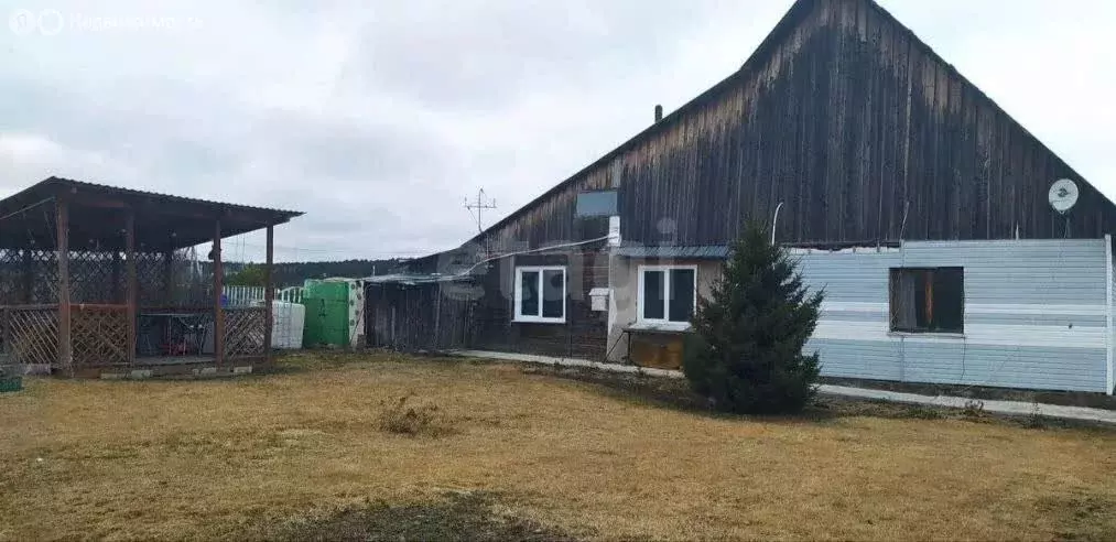 Дом в село Верхотомское, 3-й Садовый переулок (100 м) - Фото 1