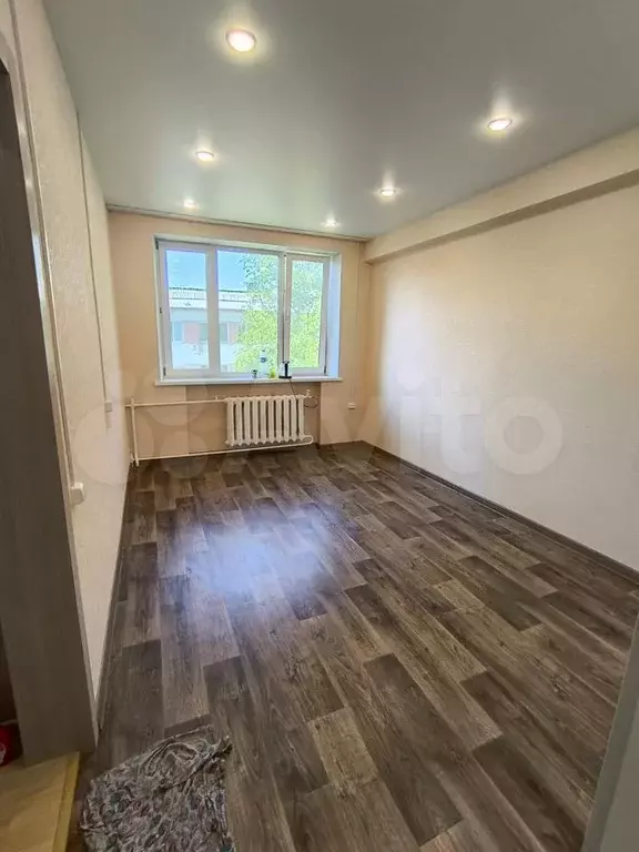Комната 21,7 м в 4-к., 4/4 эт. - Фото 0