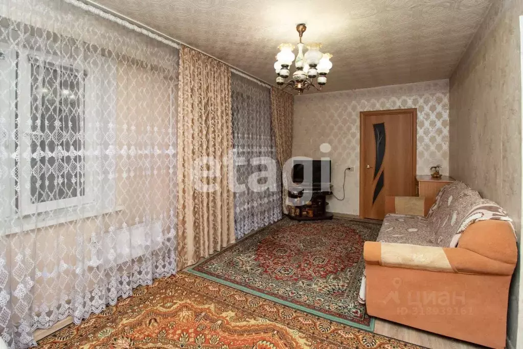 4-к кв. Красноярский край, Красноярск Суворовский мкр, ул. Минина, 125 ... - Фото 0