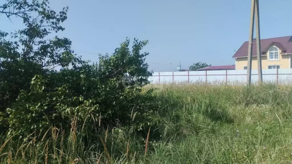Участок в Белгородская область, Белгород Репное мкр, пер. 3-й ... - Фото 0