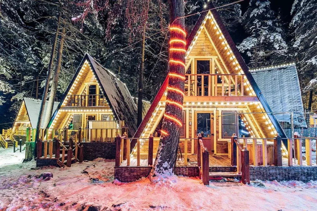Дом в Кабардино-Балкария, Эльбрусский район, с. Терскол ул. Иткол, 9Е ... - Фото 0