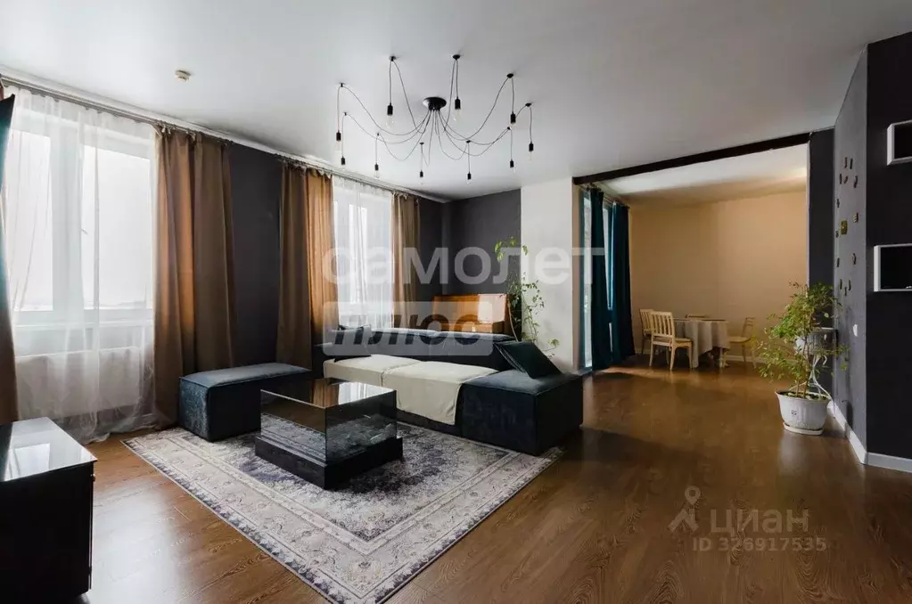 3-к кв. Челябинская область, Челябинск ул. Толбухина, 5 (93.6 м) - Фото 1