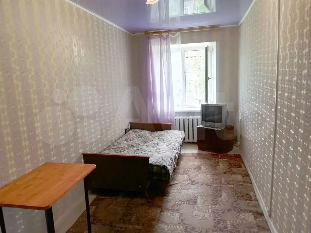Комната 12 м в 4-к, 4/4 эт. - Фото 0
