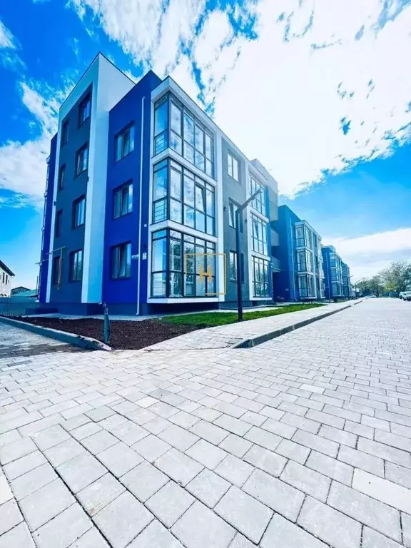 2-к кв. Крым, Саки ул. Заводская, 64к1 (59.6 м) - Фото 1