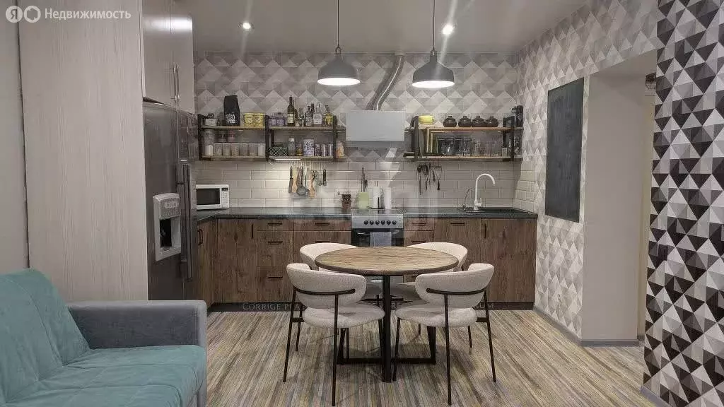 3-комнатная квартира: Кисловка, микрорайон Северный, улица Марины ... - Фото 2