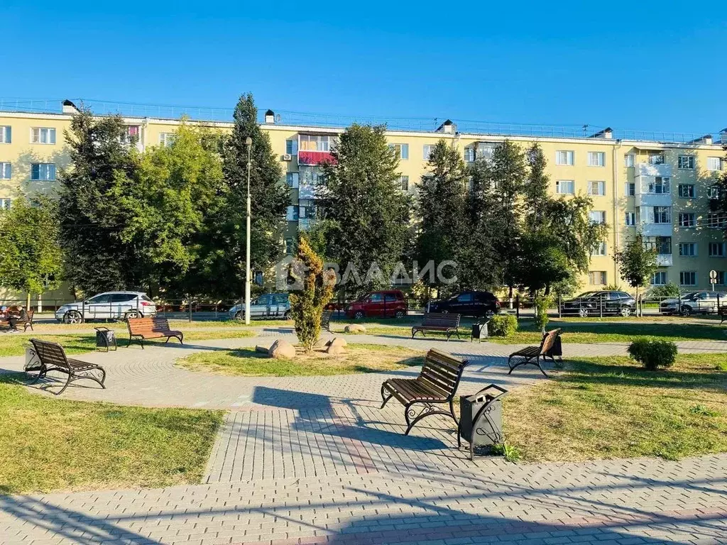 3-к кв. Калужская область, Калуга Привокзальная ул., 9 (60.2 м) - Фото 0