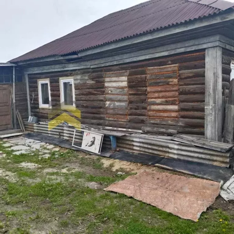 Дом в Омская область, Омский район, Ключевское с/пос, с. Харино ул. ... - Фото 0