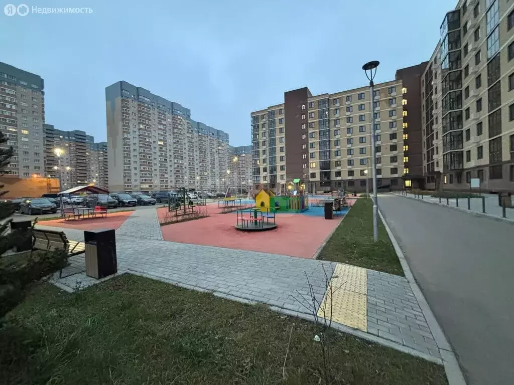 2-комнатная квартира: Некрасовский, микрорайон Строителей, 45 (56.2 м) - Фото 2