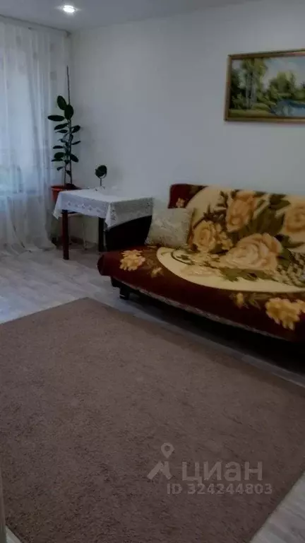 2-к кв. Свердловская область, Кировград ул. Калинина, 10 (42.2 м) - Фото 2