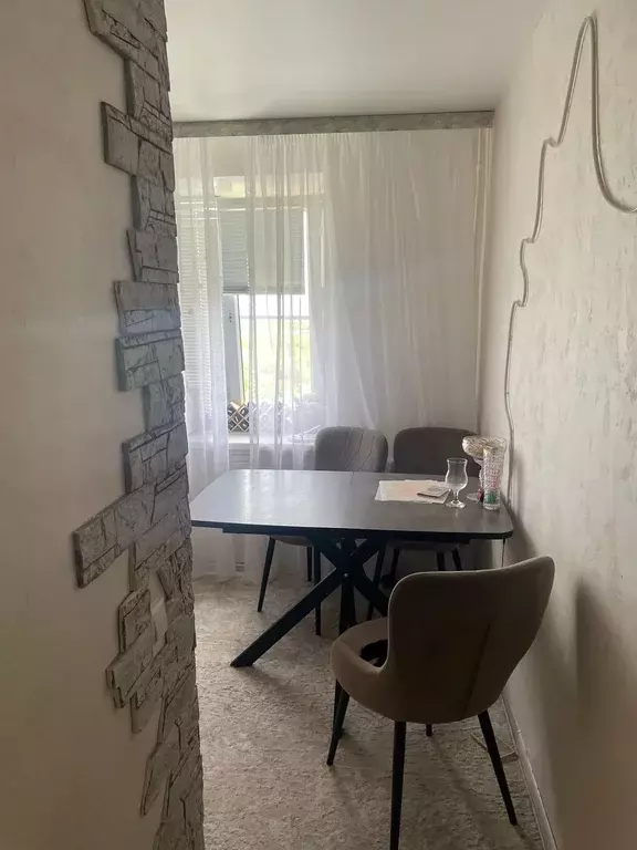 Продаётся 4-к квартира, 62 м - Фото 1