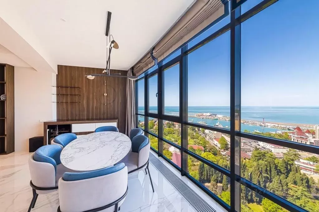 3-к кв. Краснодарский край, Сочи Центральный мкр, ул. Войкова, 21 ... - Фото 1