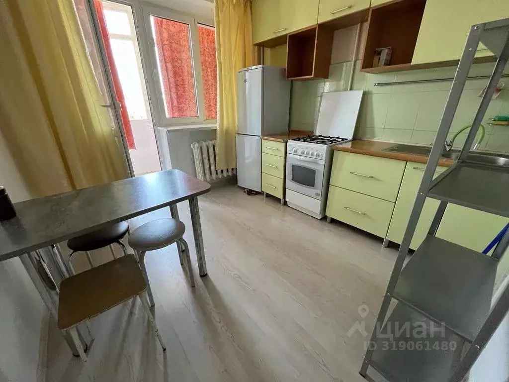 3-к кв. Ставропольский край, Ставрополь ул. Розы Люксембург, 3 (72.0 ... - Фото 0