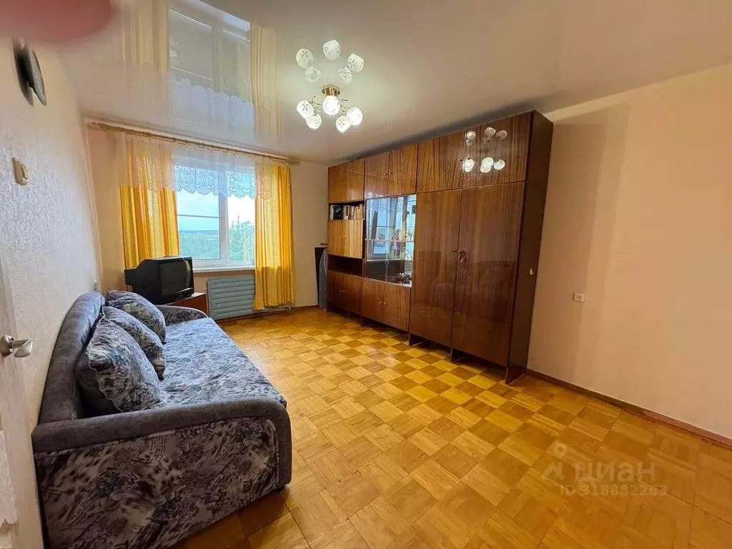 1-к кв. Удмуртия, Ижевск Автозаводская ул., 48 (30.0 м) - Фото 1