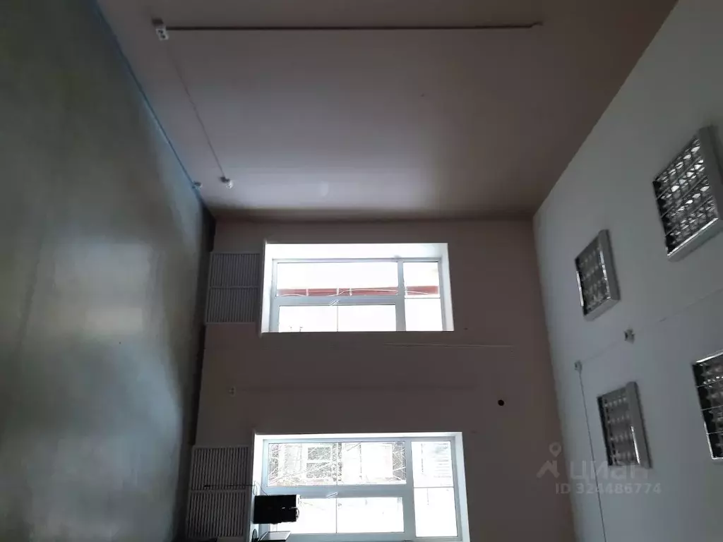 Помещение свободного назначения в Саратовская область, Саратов ул. ... - Фото 2