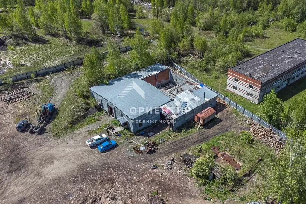 Производственное помещение в Свердловская область, Дегтярск Озерная ... - Фото 1