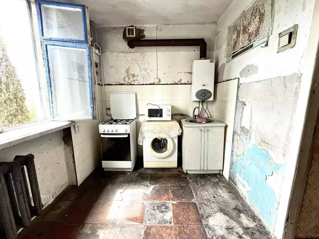 2-к кв. Севастополь пл. 50-летия СССР, 5/3 (55.0 м) - Фото 1
