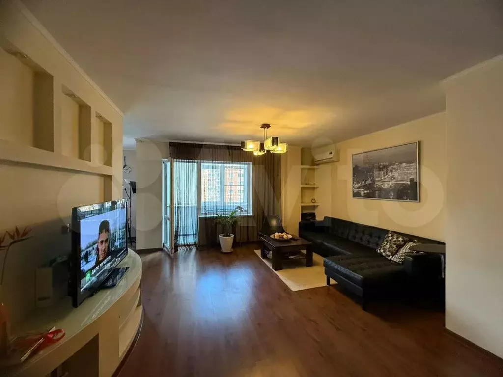 3-к. квартира, 94 м, 9/10 эт. - Фото 1