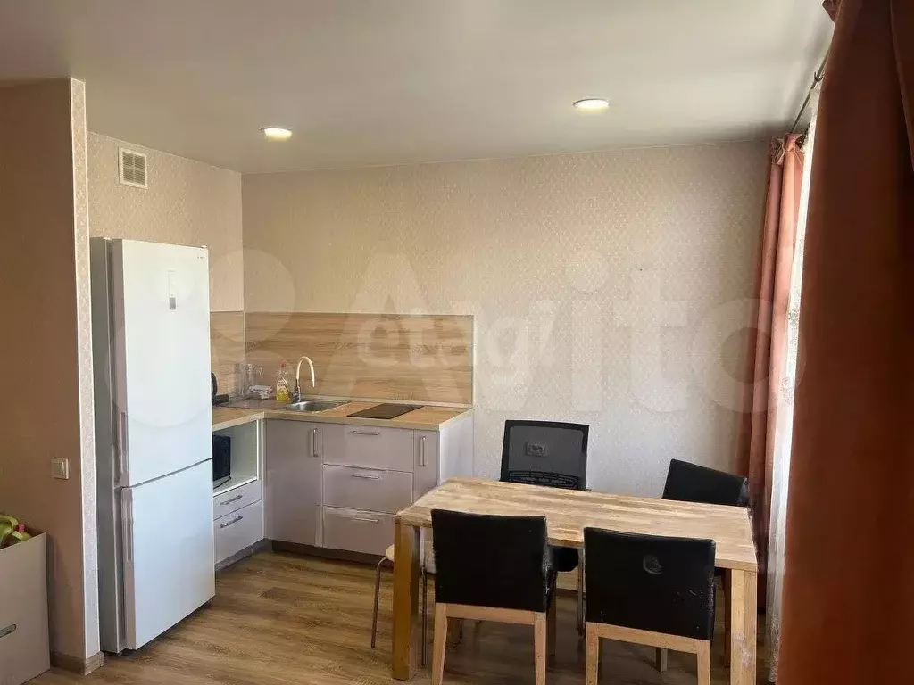 1-к. квартира, 40 м, 9/10 эт. - Фото 1