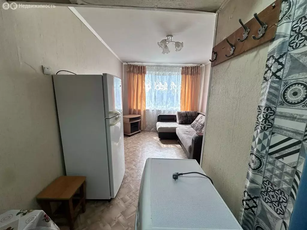 Квартира-студия: Арсеньев, Октябрьская улица, 11 (16 м) - Фото 1