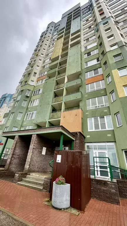 1-к. квартира, 43 м, 12/17 эт. - Фото 0