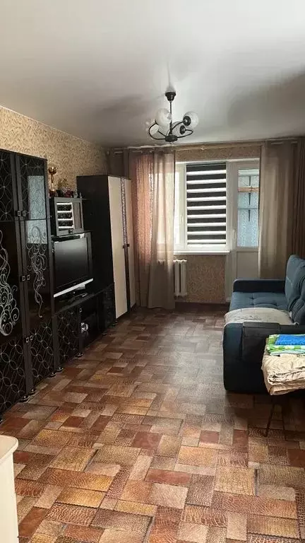 2-к кв. Ленинградская область, Гатчина ул. Володарского, 35 (48.0 м) - Фото 1