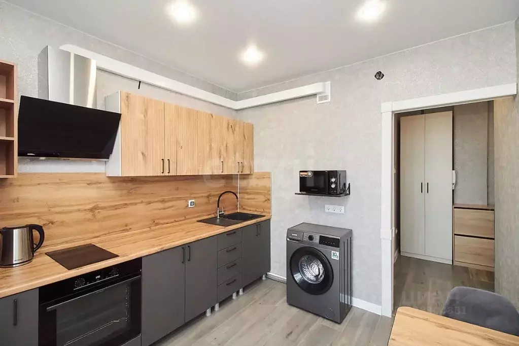 1-к кв. Тюменская область, Тюмень ул. Ветеранов Труда, 9А (35.0 м) - Фото 1