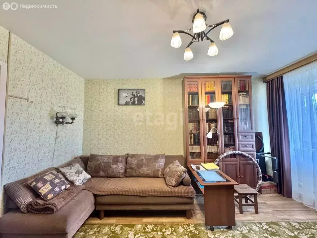 3-комнатная квартира: Воронеж, улица Лётчика Колесниченко, 29 (61 м) - Фото 0