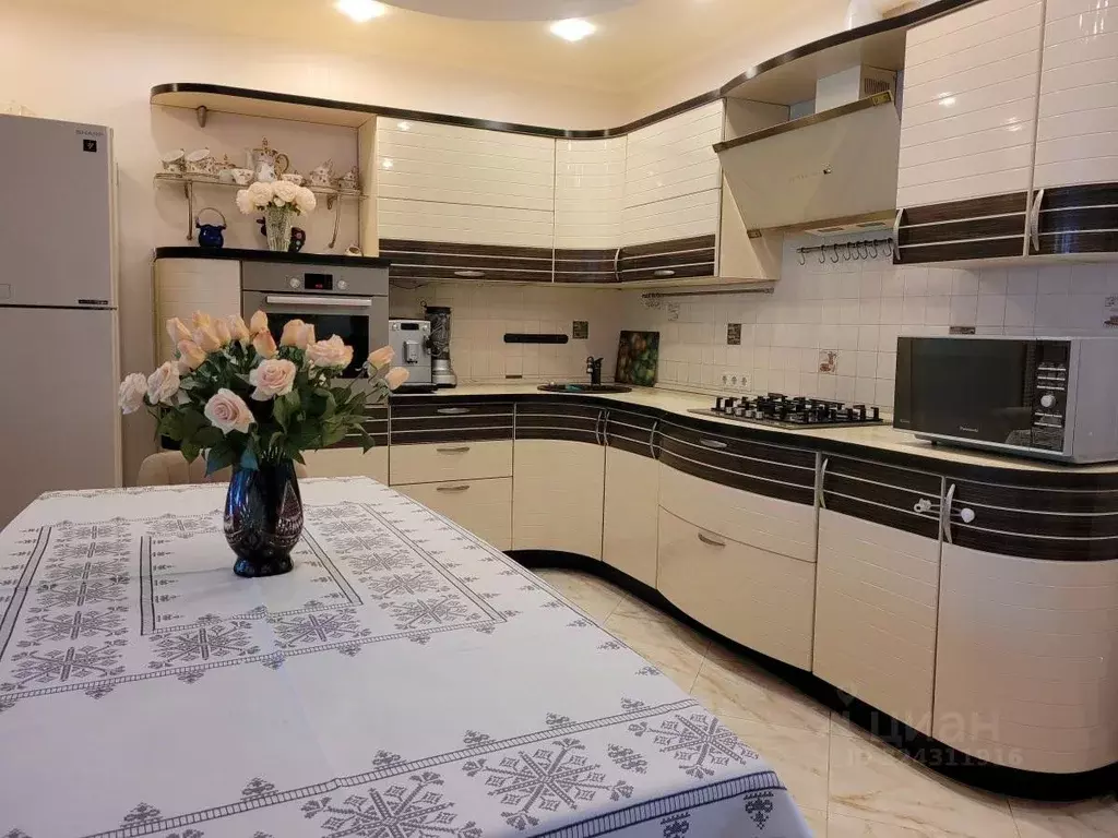 Дом в Московская область, Химки городской округ, д. Елино ул. ... - Фото 1