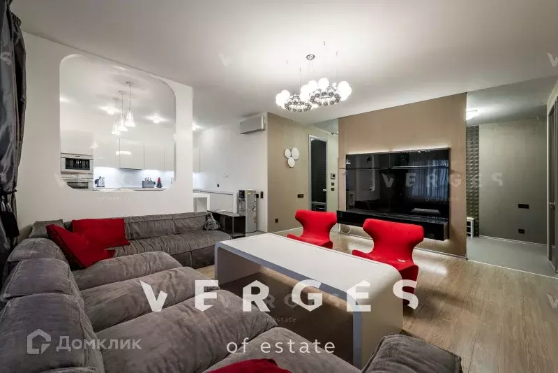 Продаётся 4-к квартира, 150 м - Фото 0