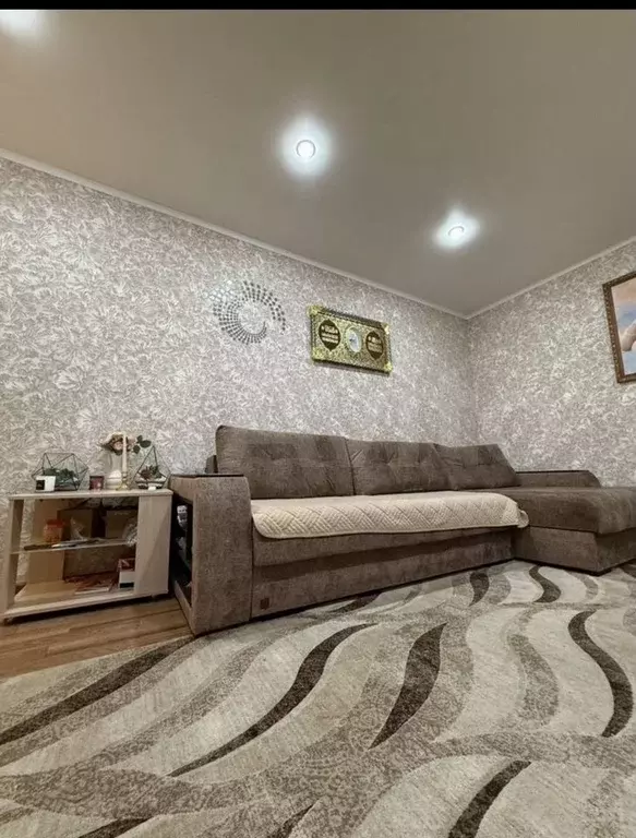 2-к. квартира, 56 м, 6/9 эт. - Фото 1