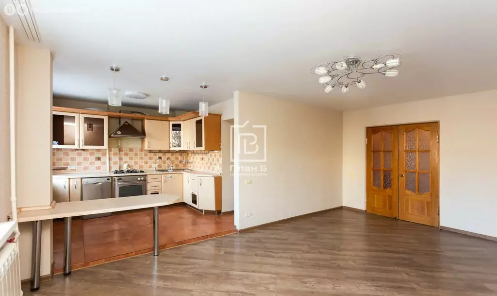 3-комнатная квартира: Калуга, улица Никитина, 81 (69.2 м) - Фото 1