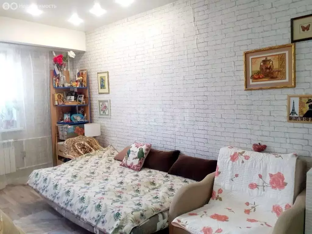 Квартира-студия: Иркутск, микрорайон Радужный, 75 (31.6 м) - Фото 1