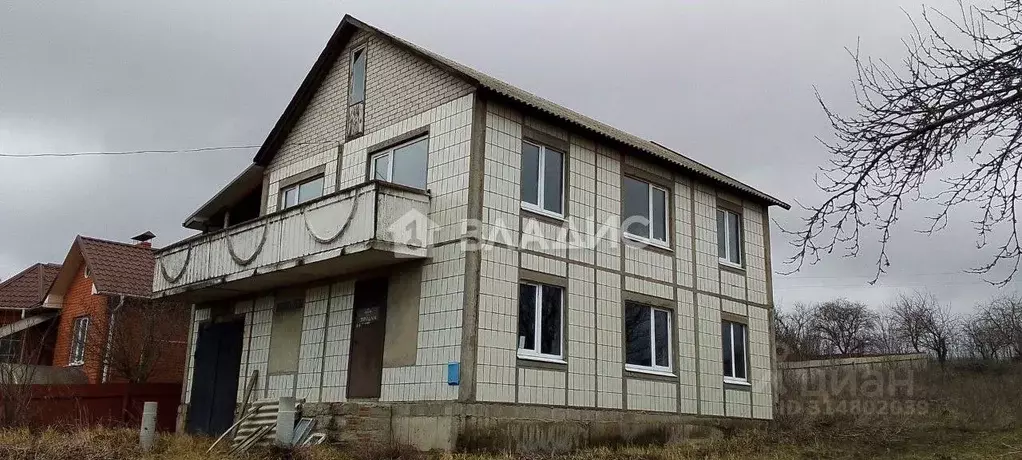 Дом в Белгородская область, Белгородский район, Дубовское с/пос, с. ... - Фото 0