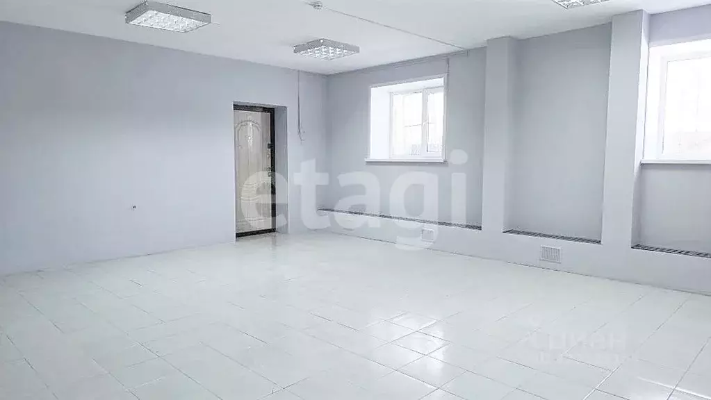 Помещение свободного назначения в Еврейская автономная область, ... - Фото 1