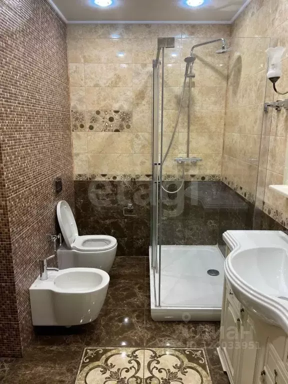 4-к кв. Северная Осетия, Владикавказ просп. Доватора, 83 (380.0 м) - Фото 2