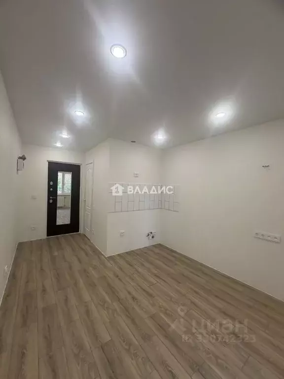 Комната Иркутская область, Иркутск ул. Багратиона, 54а (16.9 м) - Фото 1
