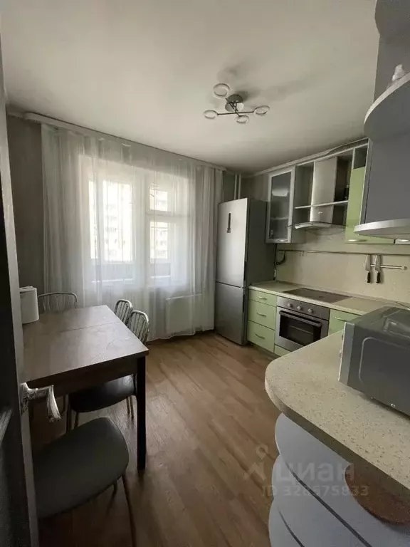 2-к кв. Санкт-Петербург ул. Бадаева, 8к2 (54.1 м) - Фото 1