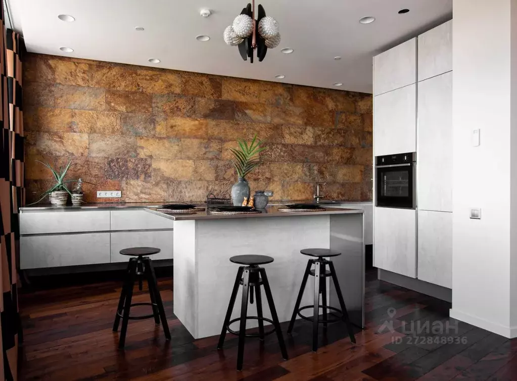 3-к кв. Москва ул. Маршала Катукова, 24к1 (108.6 м) - Фото 1