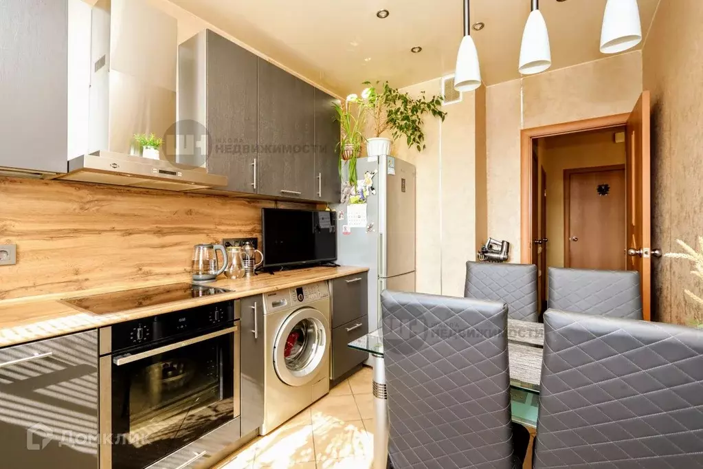 Продаётся 2-к квартира, 56 м - Фото 1