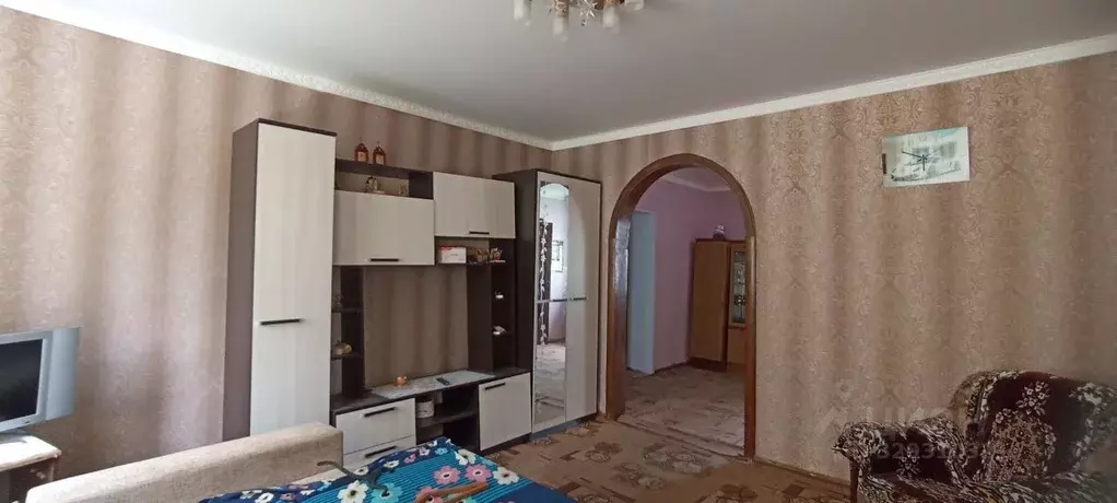 Дом в Ставропольский край, Изобильненский муниципальный округ, ... - Фото 2
