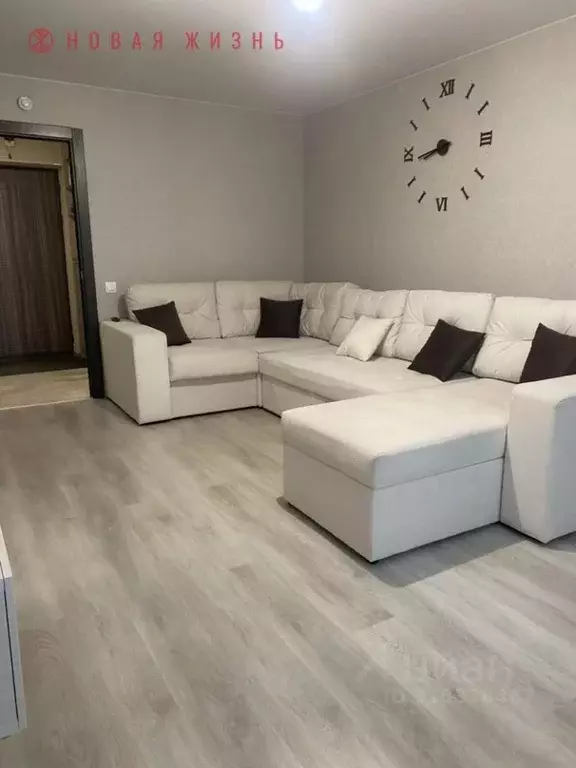 2-к кв. Самарская область, Самара просп. Кирова, 322Ак1 (65.7 м) - Фото 0