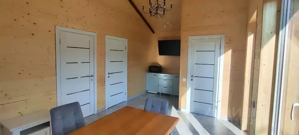 Дом в Краснодарский край, Геленджик городской округ, с. Кабардинка  ... - Фото 1