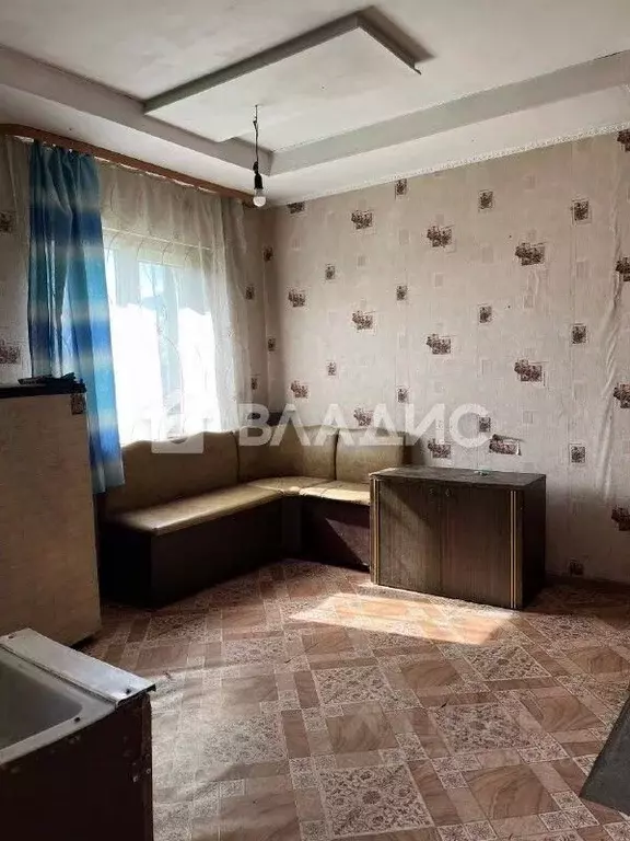 Дом в Бурятия, Иволгинский район, Сотниковское с/пос, с. Сотниково ул. ... - Фото 1